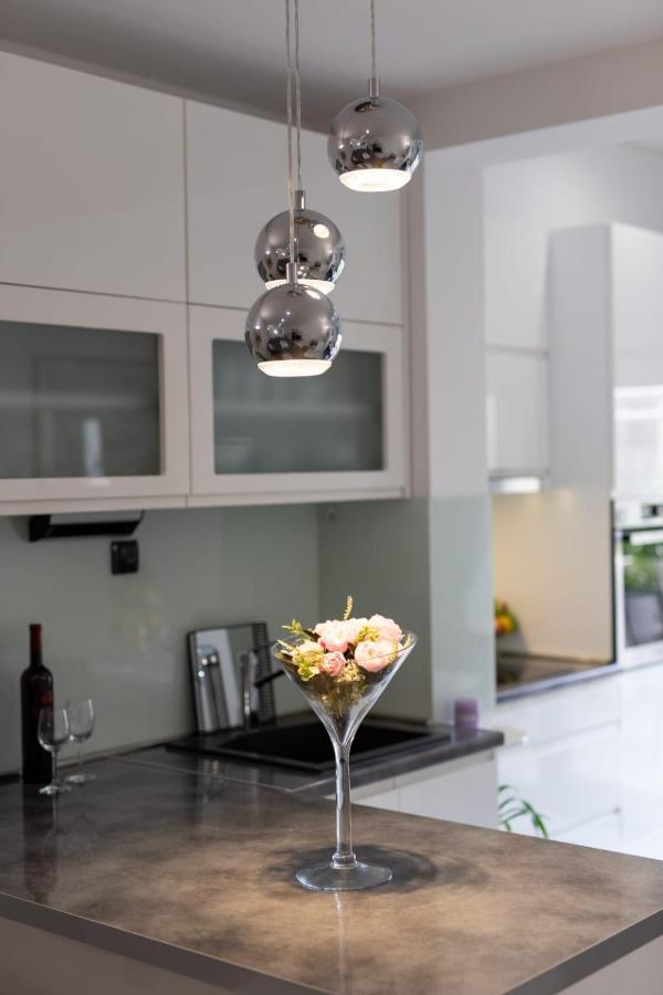 Lux Apartment Ema Kaštela Zewnętrze zdjęcie