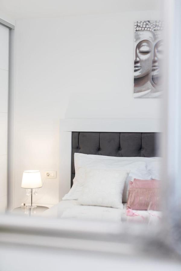 Lux Apartment Ema Kaštela Zewnętrze zdjęcie