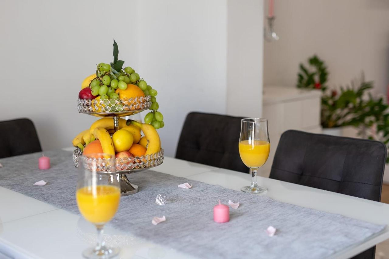 Lux Apartment Ema Kaštela Zewnętrze zdjęcie