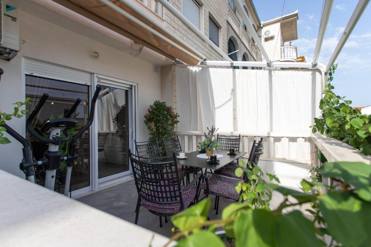 Lux Apartment Ema Kaštela Zewnętrze zdjęcie